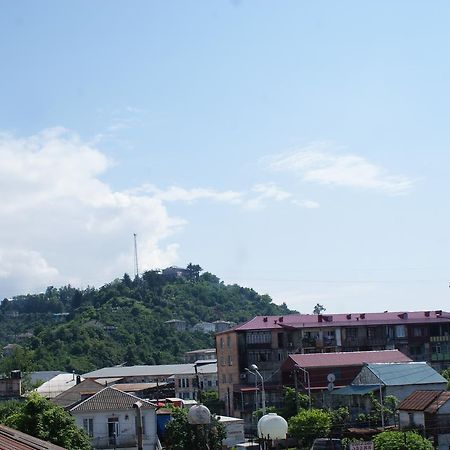 Hotel Vakhtanguri バトゥーミ エクステリア 写真